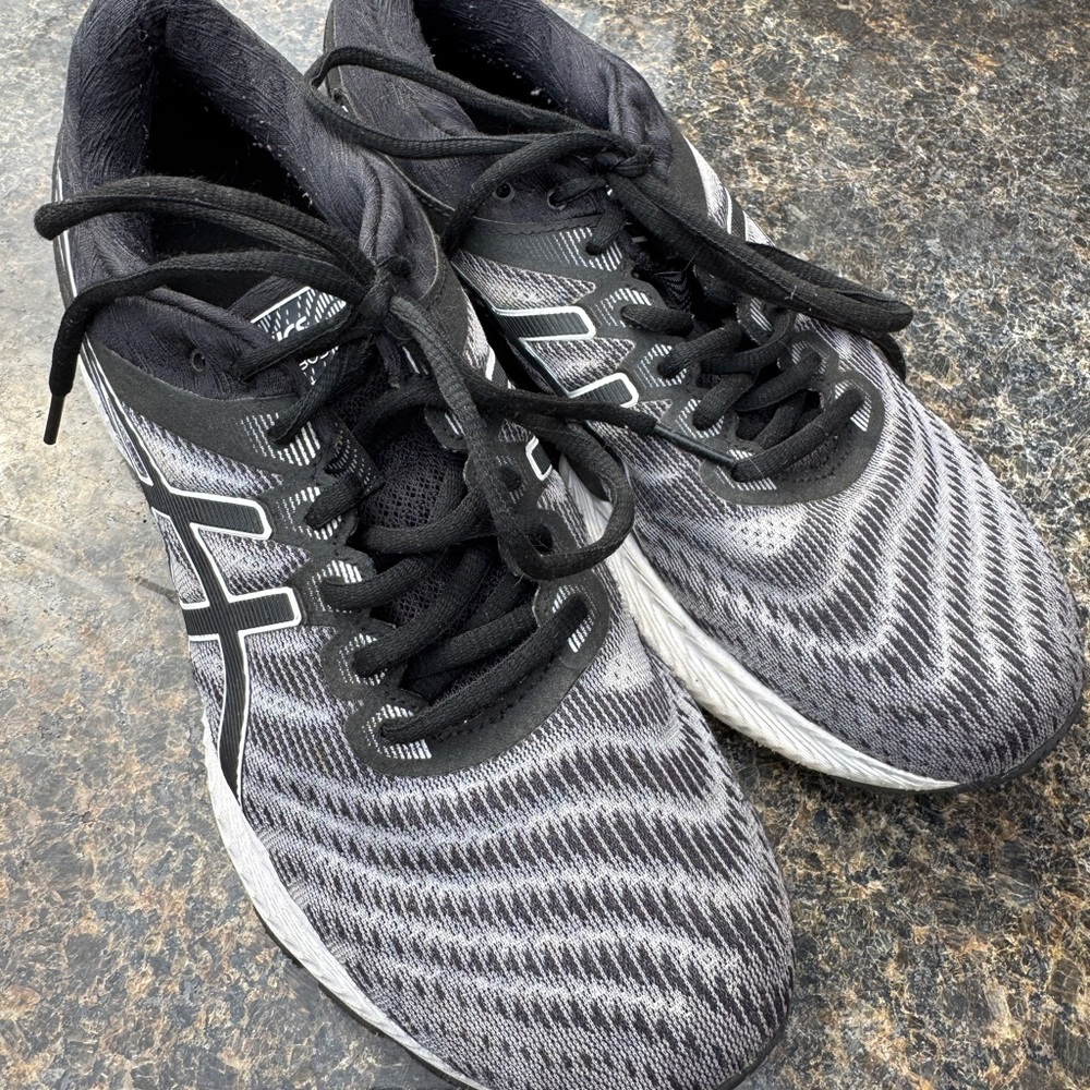 ASICS Women’s Black and Gray Gel Nimbus Running Shoes